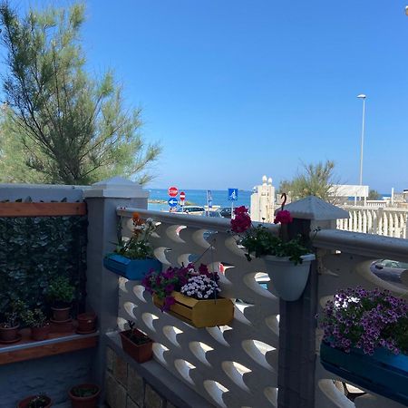 La Chicca Sul Mare Villa Bari Eksteriør billede