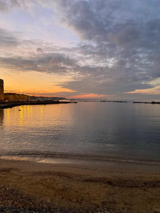 La Chicca Sul Mare Villa Bari Eksteriør billede